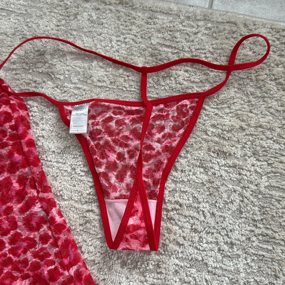 NWT Victoria's Secret Leopard Print Semi Sheer Top and Thong 2 pc. Set - Size L - Picture 5 of 12